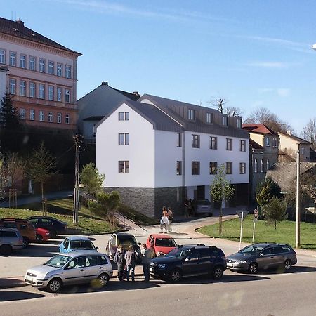Lanskroun Apartmany V Centru Esterno foto