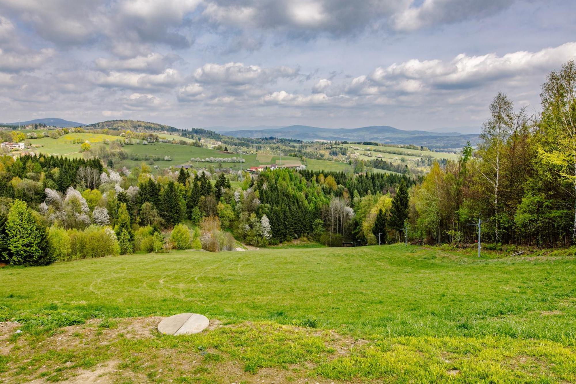 Lanskroun Apartmany V Centru Esterno foto